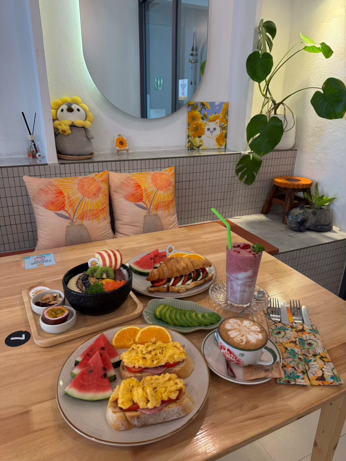 Sunflower Smoothie & Coffee, photo 8